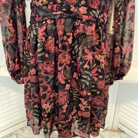 AQUA NWT LONG SLEEVE METALLIC FLORAL SIZE MED 1199 - Picture 6 of 7